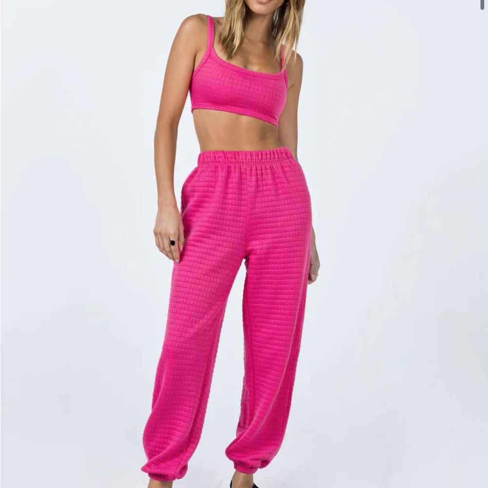 Princess Polly, Size 6, Never worn